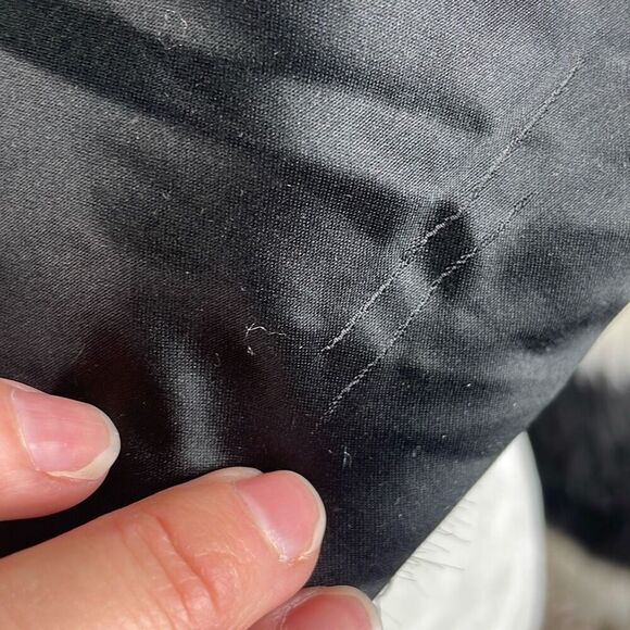 Faux Fur Black White Stripe Scarf - Picture 7 of 8